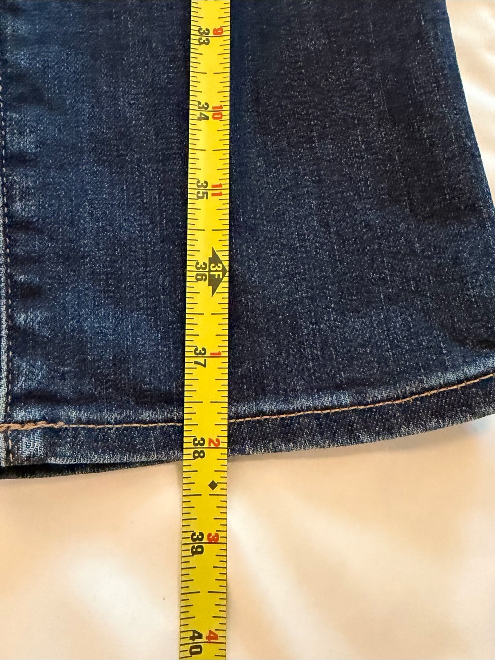 J. Crew Women’s Vintage Straight-Leg Jeans in Dark Blue Wash - Picture 9 of 10